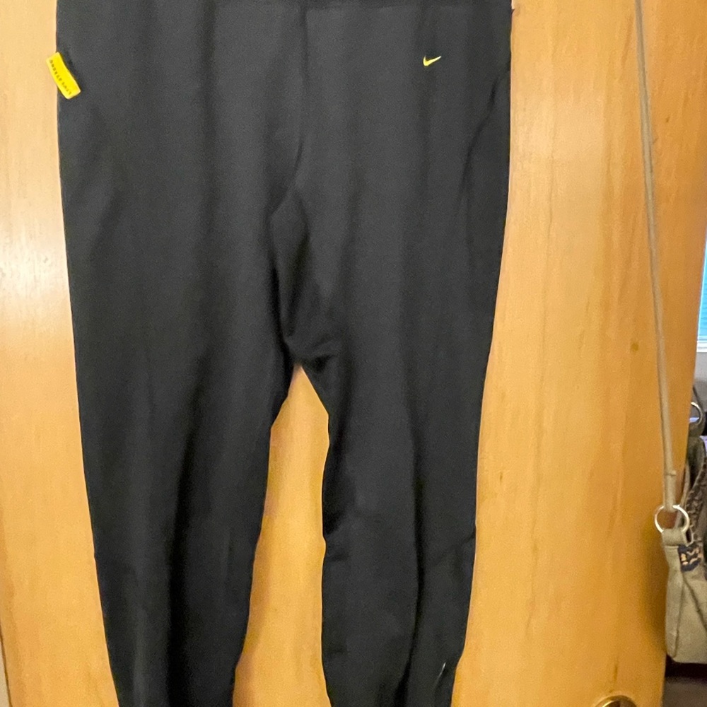 Ladies Nike athletic pants